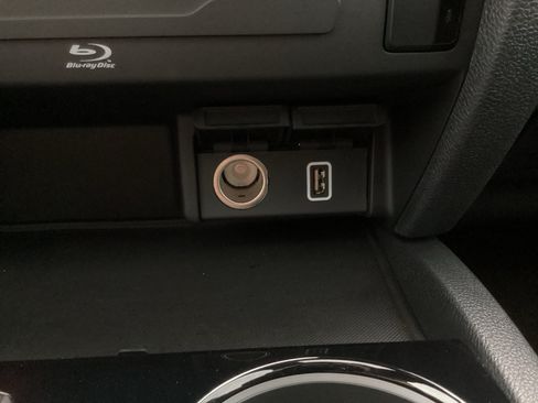 Used 2021 Honda Pilot Touring image 26