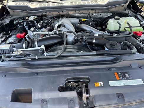 Used 2024 Ford F350 XLT AWD/4WD image 42