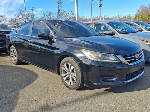Used 2013 Honda Accord LX image 3