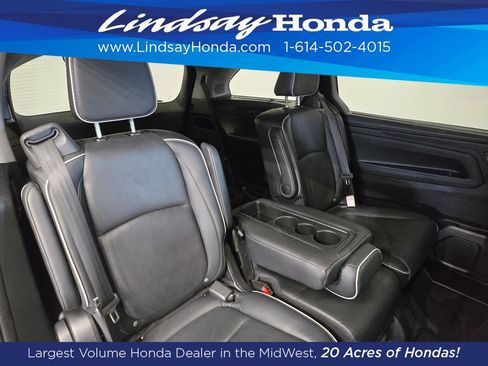 Used 2024 Honda Odyssey Elite image 10