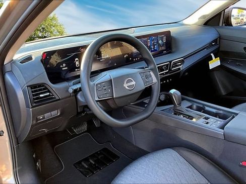 New 2026 Nissan Sentra SV w/ Floor Mat Package FWD image 7