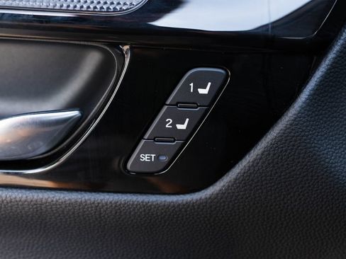 Used 2024 Honda CR-V EX-L image 26