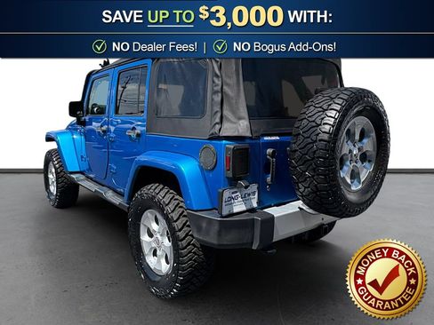 Used 2015 Jeep Wrangler Unlimited Sahara w/ Connectivity Group AWD/4WD image 4