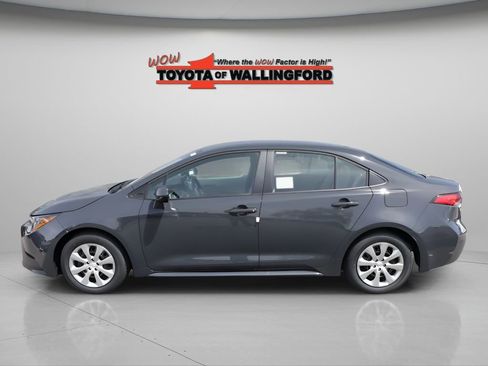 New 2026 Toyota Corolla LE FWD image 2