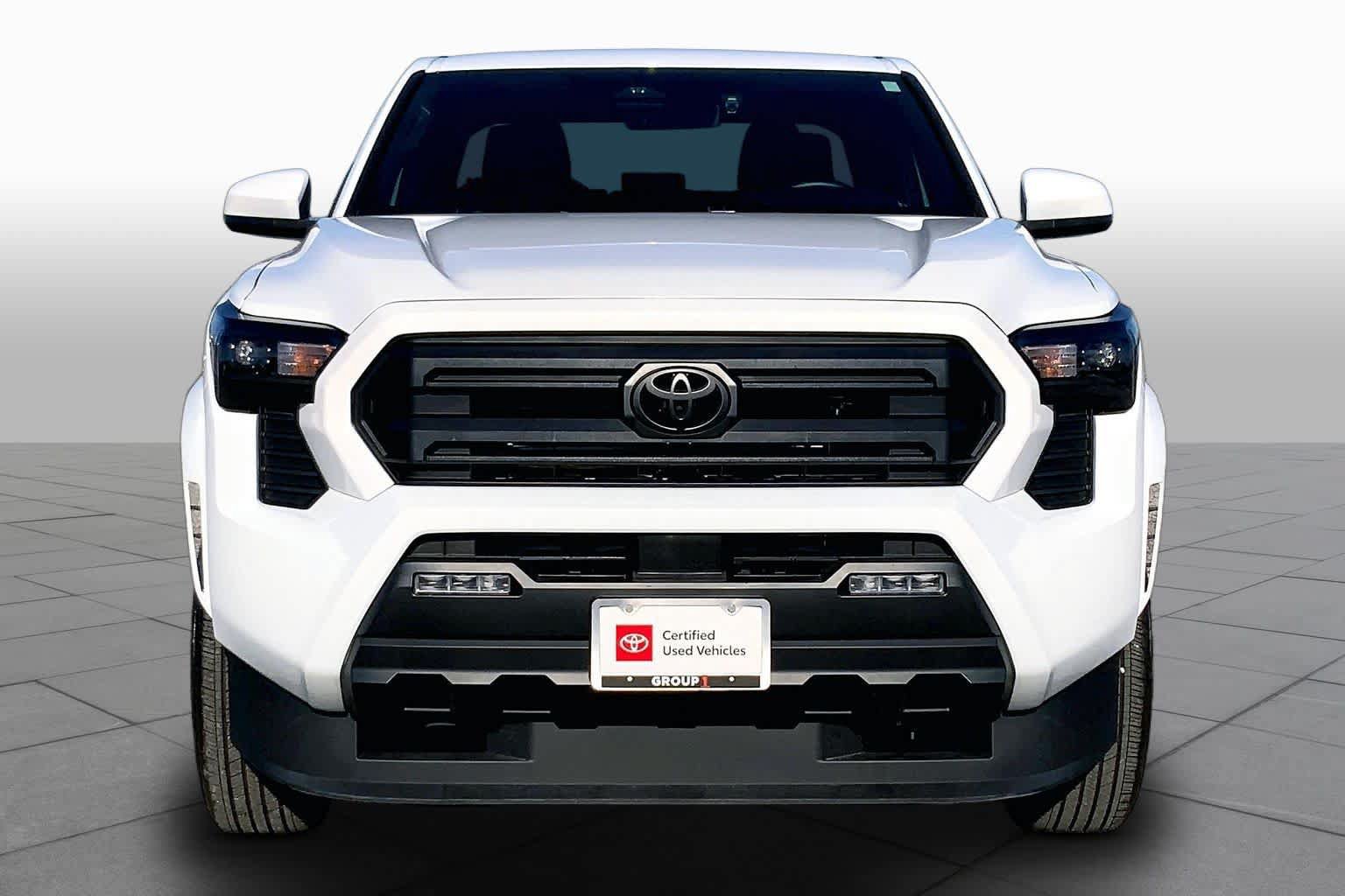Certified 2026 Toyota Tacoma SR5 AWD/4WD image 4