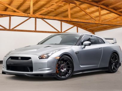 Used 2009 Nissan GT-R Premium