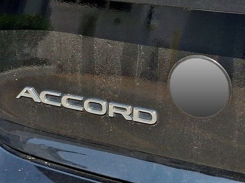 Used 2023 Honda Accord EX image 6