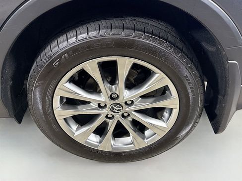 Used 2016 Toyota RAV4 Limited w/ Advanced Technology Package AWD/4WD image 9
