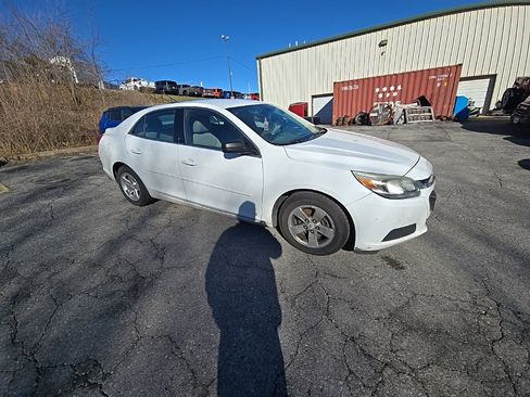 Used 2015 Chevrolet Malibu LS w/ Protection Package image 10