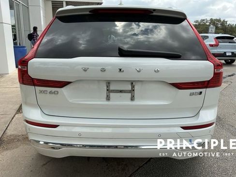 Certified 2023 Volvo XC60 B5 Plus w/ Climate Package AWD/4WD image 9