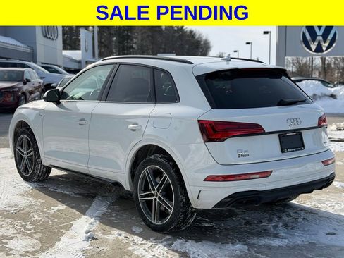 Used 2023 Audi Q5 e Premium Plus w/ Premium Plus Package image 13