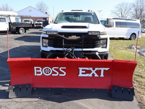 New 2025 Chevrolet Silverado 2500 W/T w/ WT Convenience Package image 4