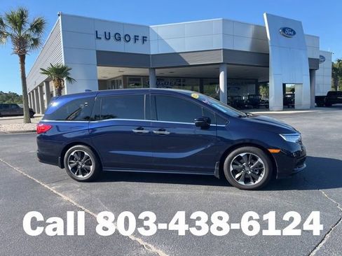 Used 2023 Honda Odyssey Elite image 2
