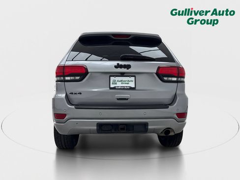 Used 2021 Jeep Grand Cherokee Laredo X AWD/4WD image 7