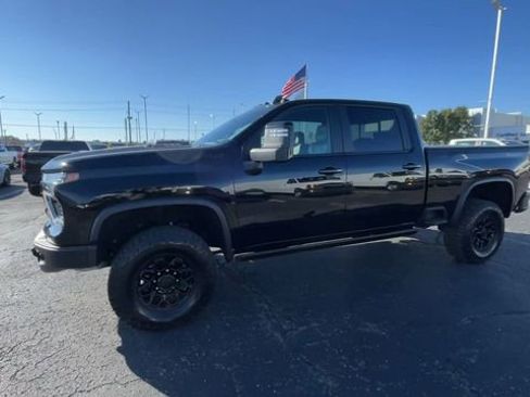 Used 2024 Chevrolet Silverado 2500 ZR2 w/ ZR2 Bison Edition AWD/4WD image 6