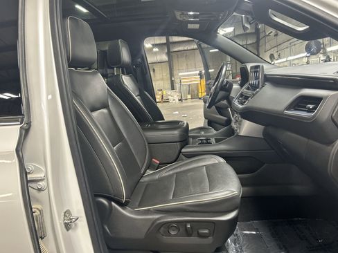 Certified 2021 GMC Yukon SLT w/ SLT Luxury Plus Package image 30