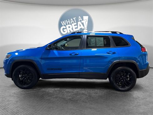 Used 2023 Jeep Cherokee Altitude Lux w/ Lux Elite Package image 7