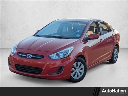 Used 2016 Hyundai Accent SE image 1