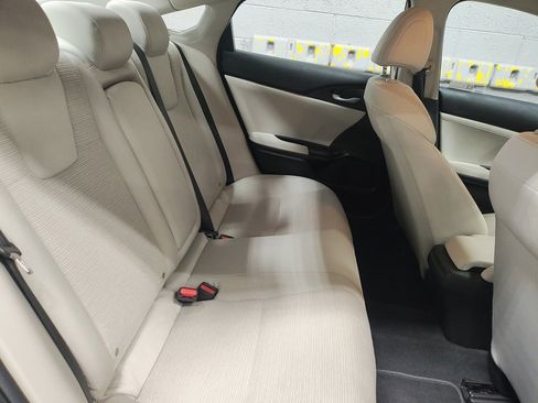 Used 2022 Honda Insight EX image 11