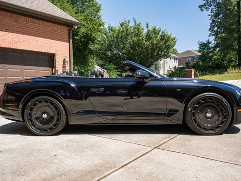 Used 2020 Bentley Continental GT AWD/4WD image 18