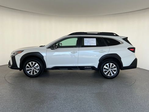 Certified 2024 Subaru Outback Premium AWD/4WD image 8
