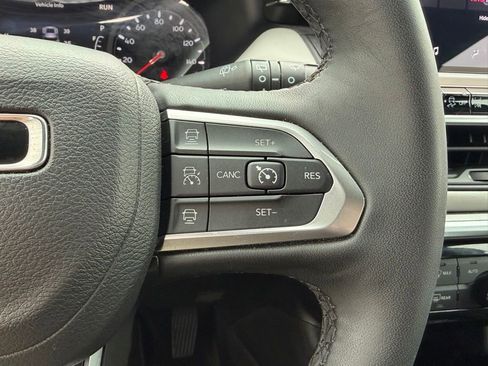 Certified 2025 Jeep Compass Limited AWD/4WD image 23