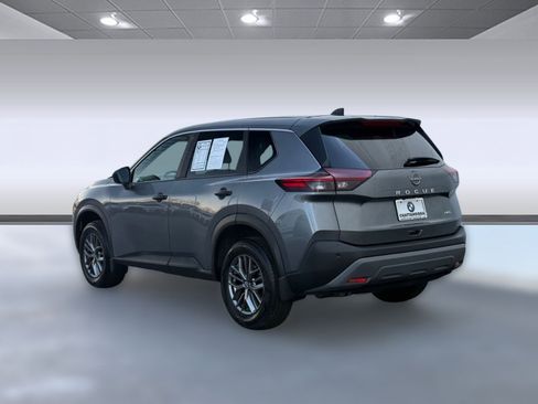 Used 2023 Nissan Rogue S image 3
