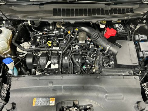 Used 2019 Ford Edge SEL w/ Equipment Group 201A AWD/4WD image 18