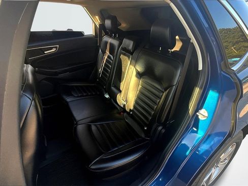 Used 2022 Ford Edge SEL w/ Convenience Package image 22