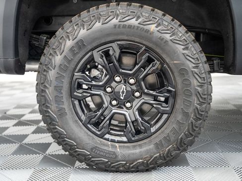 New 2026 Chevrolet Silverado 1500 ZR2 w/ LPO, Dark Essentials Package AWD/4WD image 20