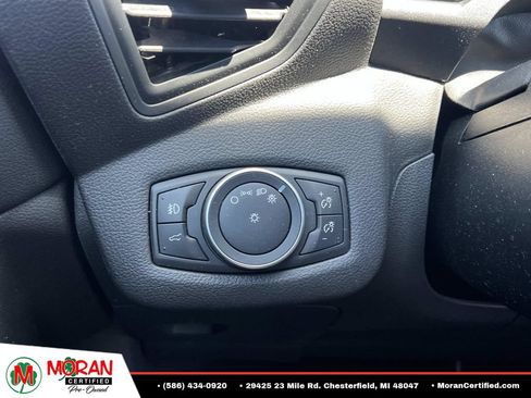 Used 2018 Ford Escape SE w/ SE Sync 3 Package AWD/4WD image 26