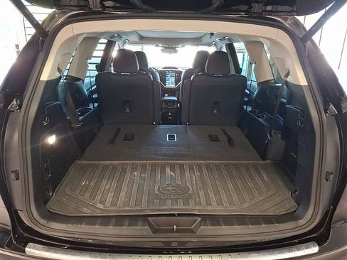 Certified 2025 Subaru Ascent Touring AWD/4WD image 32