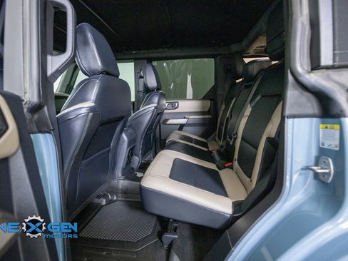 Used 2022 Ford Bronco Wildtrak AWD/4WD image 28