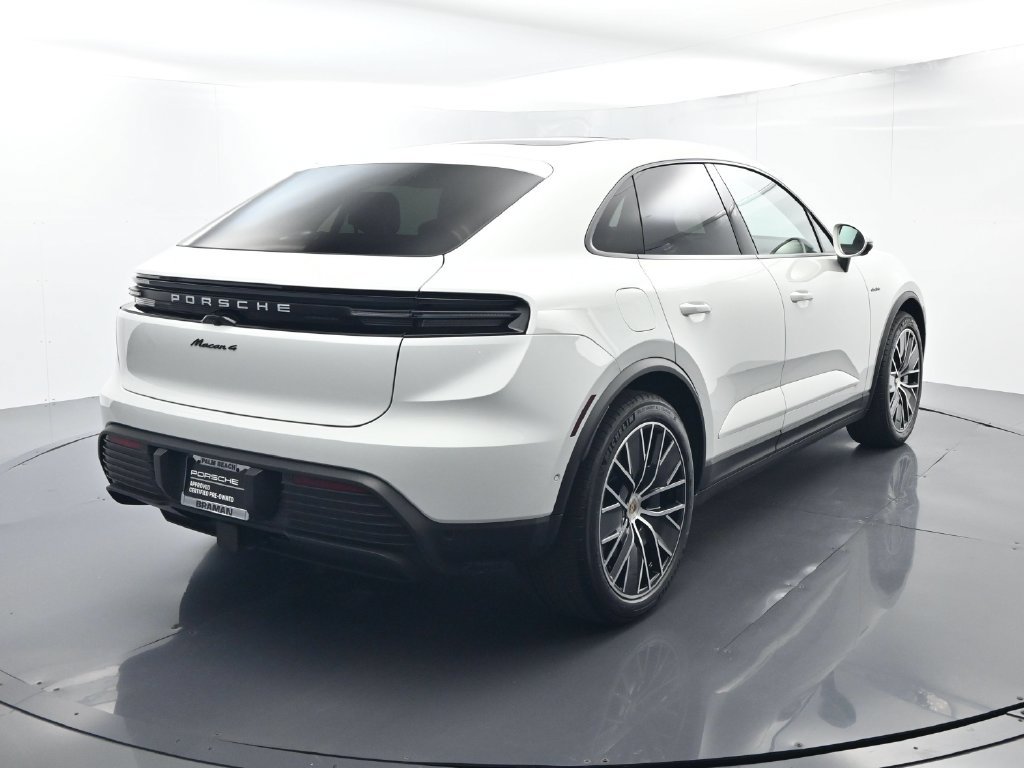 Certified 2024 Porsche Macan 4 Electric AWD/4WD image 14