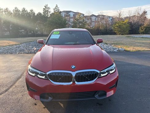 Used 2020 BMW 330i xDrive Sedan w/ Premium Package image 8