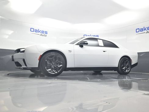 Used 2025 Dodge Charger Daytona R/T AWD/4WD image 34