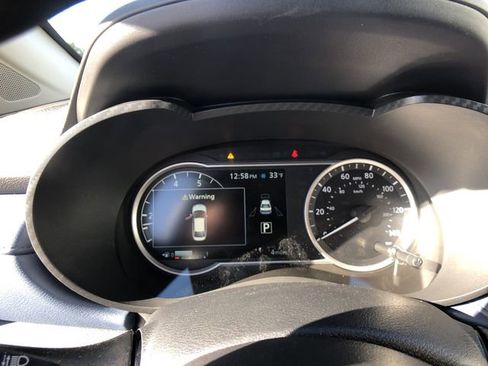 New 2025 Nissan Versa SV w/ Trunk Package image 15