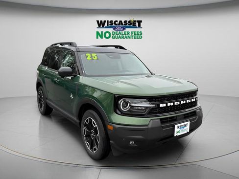 Certified 2025 Ford Bronco Sport Outer Banks w/ Outer Banks Tech Package+ AWD/4WD image 26