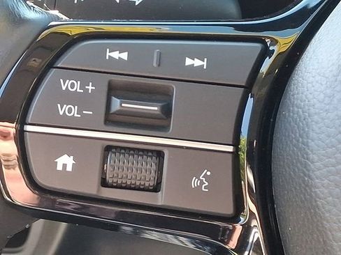 Used 2023 Honda HR-V EX-L image 21