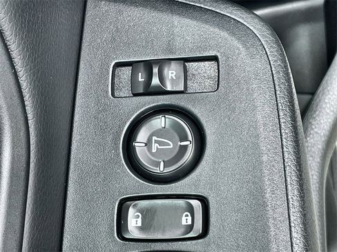 New 2025 Honda Pilot EX-L image 15