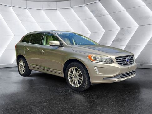 Used 2016 Volvo XC60 T5 Premier w/ Protection Package FWD image 7