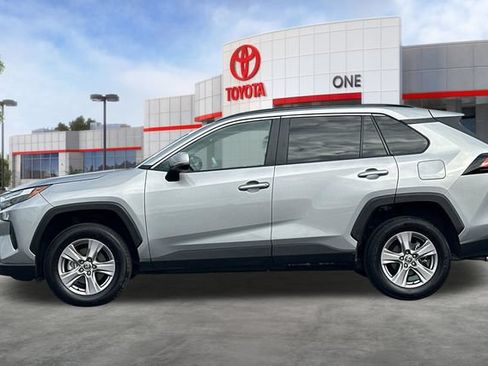 Certified 2025 Toyota RAV4 XLE FWD image 9