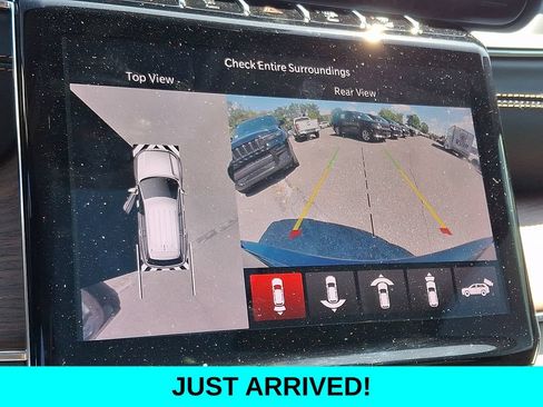 Used 2022 Jeep Grand Cherokee Summit AWD/4WD image 20