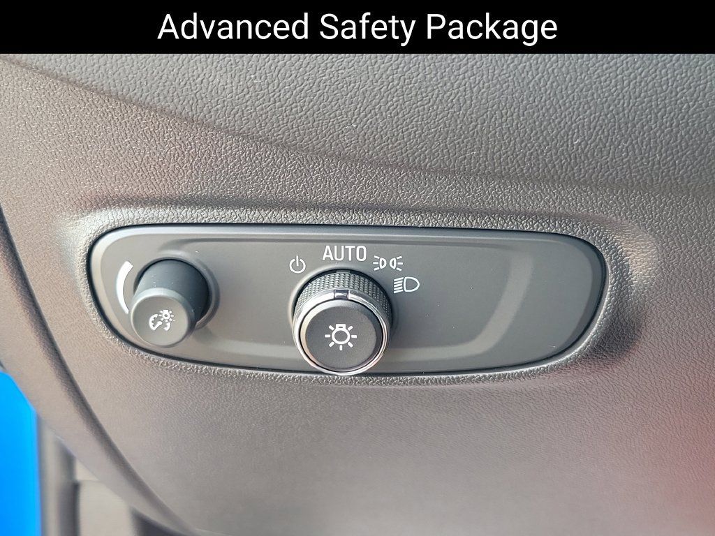 Used 2024 Chevrolet Equinox LT AWD/4WD image 12