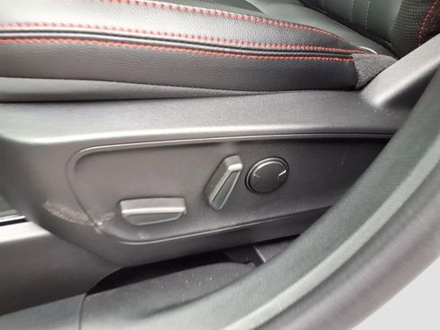 New 2026 Ford Escape ST-Line Elite w/ Premium Technology Package AWD/4WD image 32
