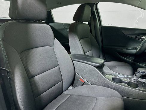 Used 2023 Chevrolet Malibu LT image 27