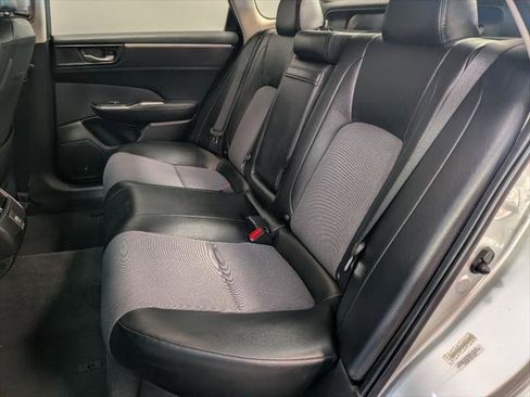 Used 2020 Honda Clarity Plug-In Hybrid image 11