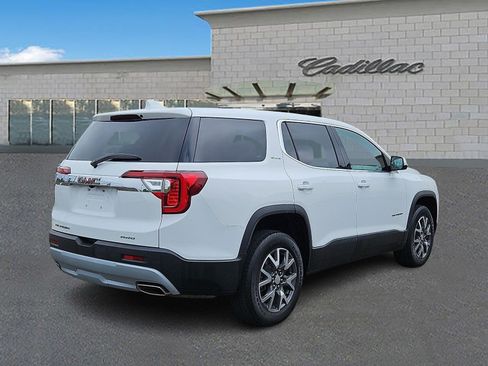 Used 2023 GMC Acadia SLE AWD/4WD image 4