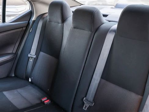 Used 2023 Nissan Sentra SV image 19