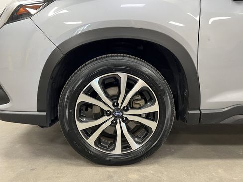 Used 2023 Subaru Forester Limited image 14